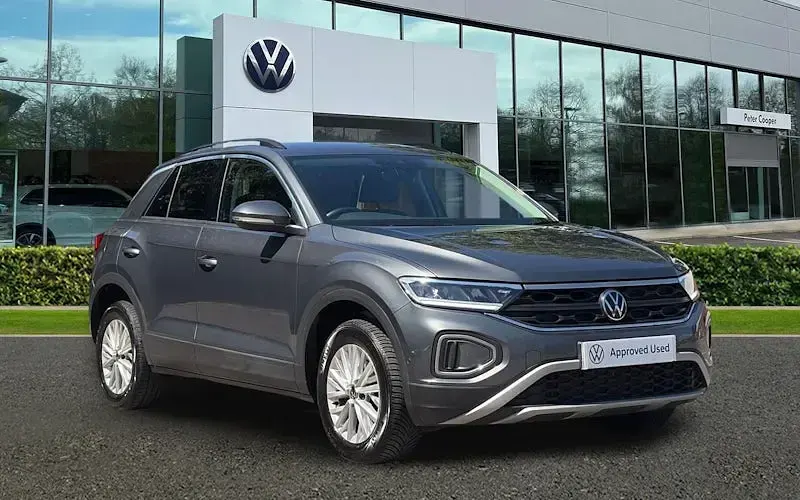 Used VW T-Roc Life 150 HP (110 kW) 2023 SUV