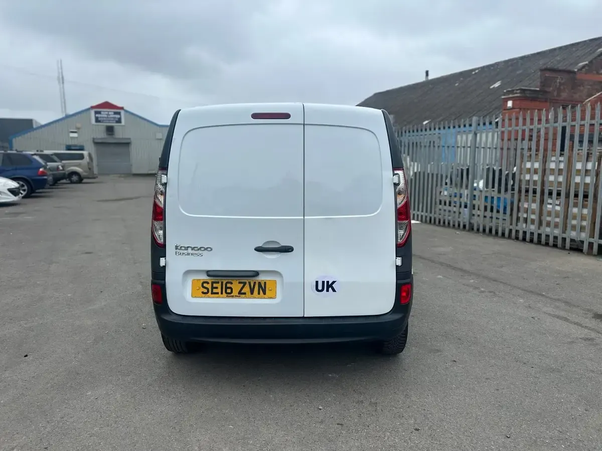 Used Renault Kangoo Business 2016 White MPV