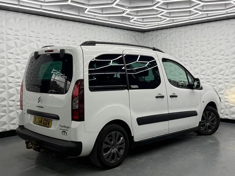 Used Citroën Berlingo XTR 2014 White MPV