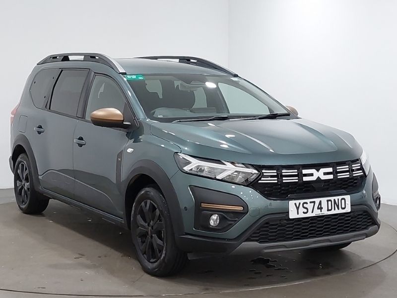 Green Used 2024 Dacia Jogger Extreme Estate | £21,798 (Fair price) - Image 1/4