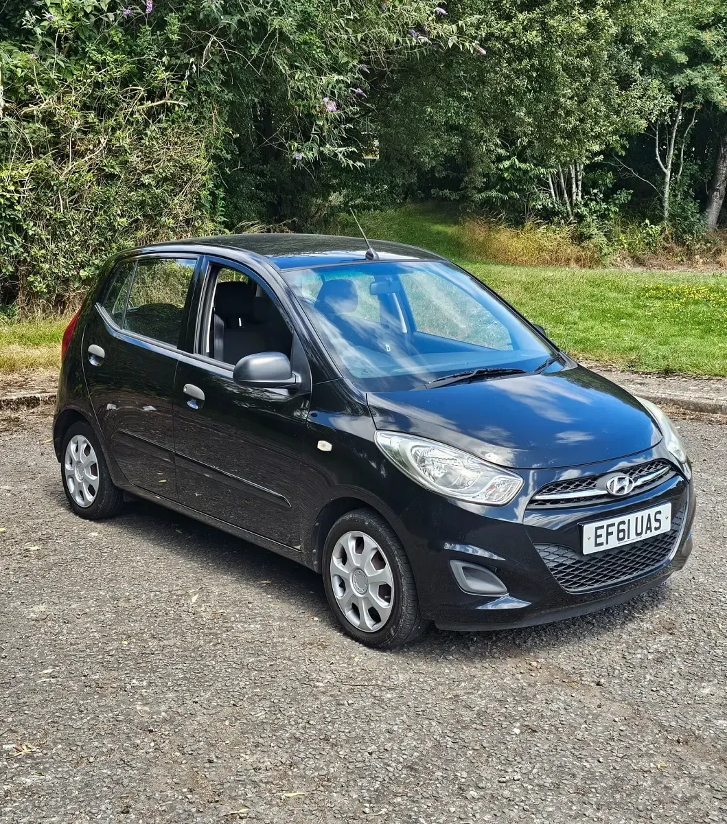 Used Hyundai i10 Classic 86 HP (63 kW) 2012 Black Hatchback