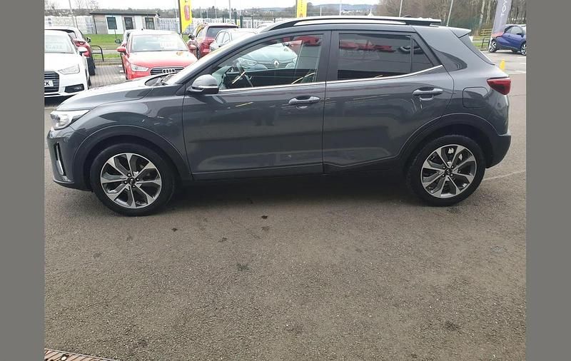 Used Kia Stonic 117 HP (86 kW) 2021 Grey SUV