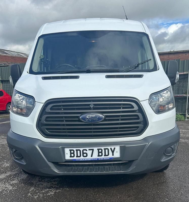 Used Ford Transit 130 HP (95 kW) 2017 White Van