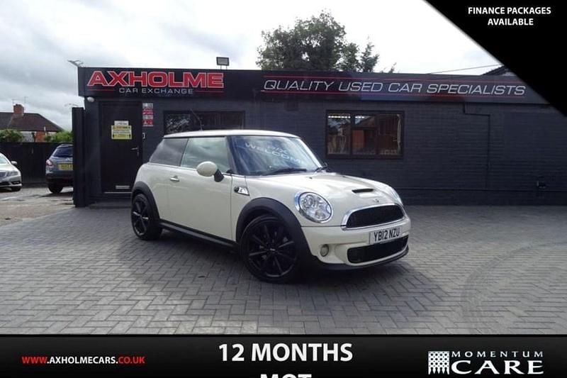 White Used 2012 Mini Cooper S Hatch Hatchback | £4,495 (Fair price) - Image 1/1