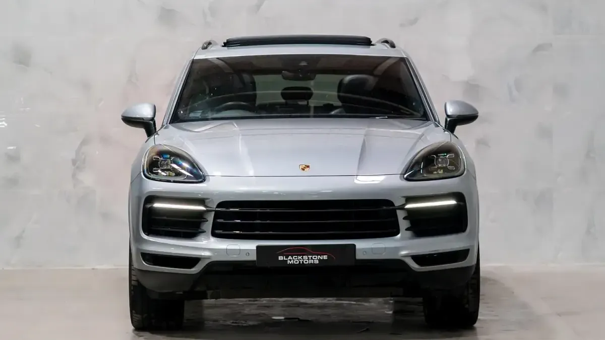 Used Porsche Cayenne 340 HP (250 kW) 2020 Silver SUV