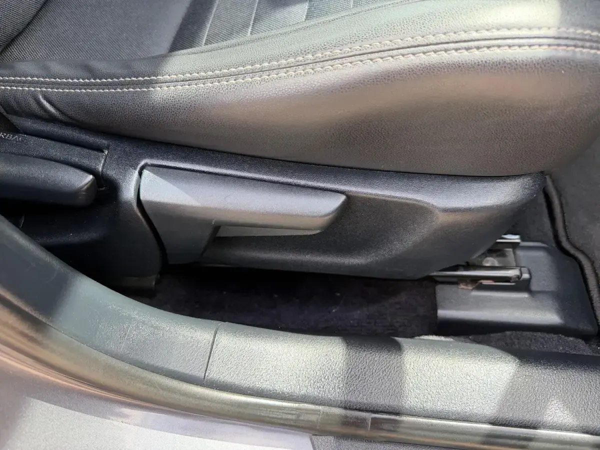 Used Lexus IS300h Luxury Line 2014 Grey Sedan