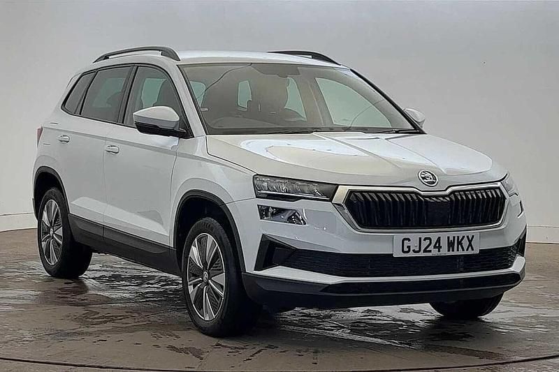 Moon white metallic Used 2024 Skoda Karoq SE Drive SUV | £22,995 (Fair price) - Image 1/4