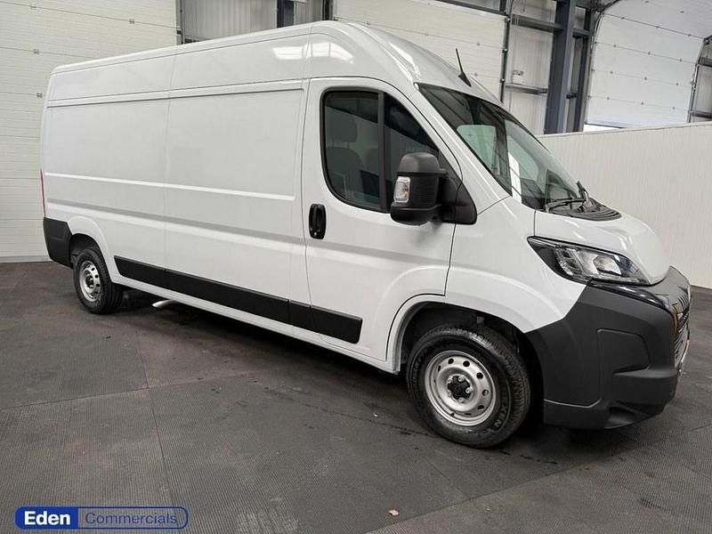 New Peugeot Boxer S 140 HP (102 kW) 2025 White Van