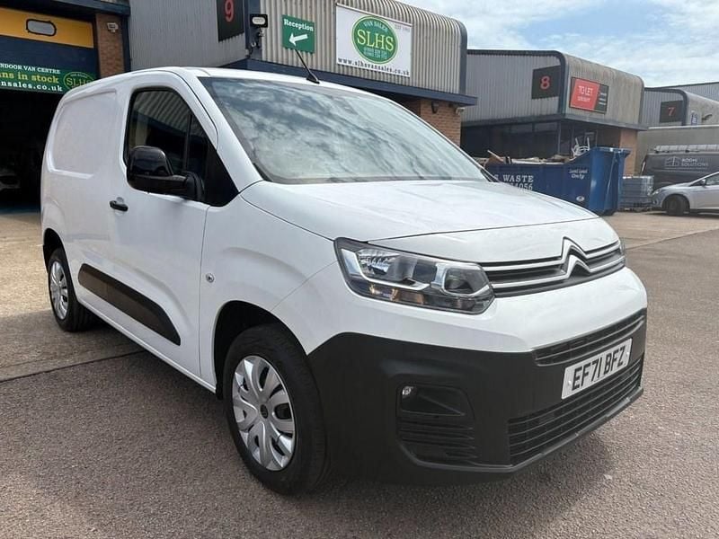 Used Citroën Berlingo 2022 White MPV