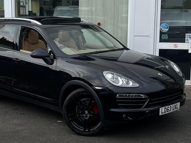 Używany Porsche Cayenne 2013 Czarny SUV