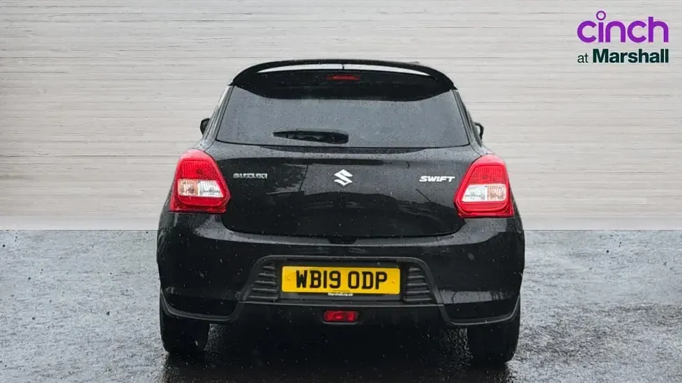 Used Suzuki Swift 90 HP (66 kW) 2019 Black Hatchback