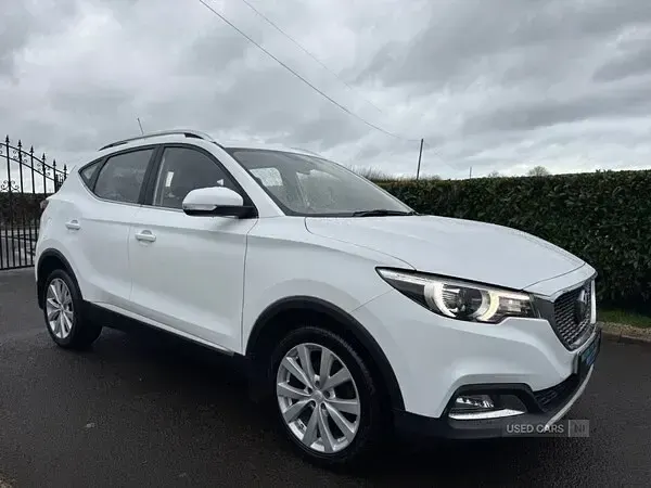 Used MG ZS Excite 106 HP (77 kW) 2019 White SUV