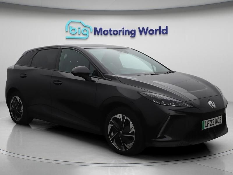Black Used 2023 MG MG4 EV Trophy Hatchback | £14,500 (Fair price) - Image 1/4