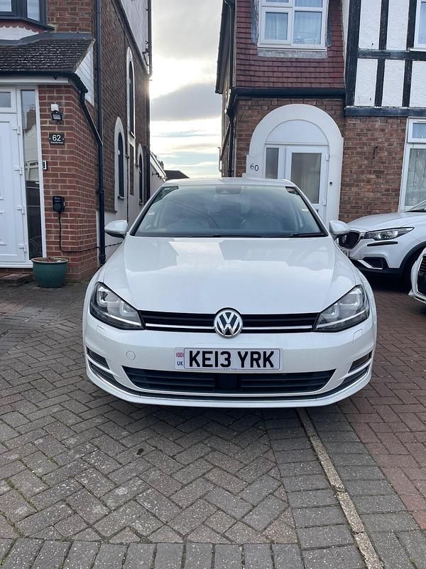 Used VW Golf VII 2013 White Hatchback