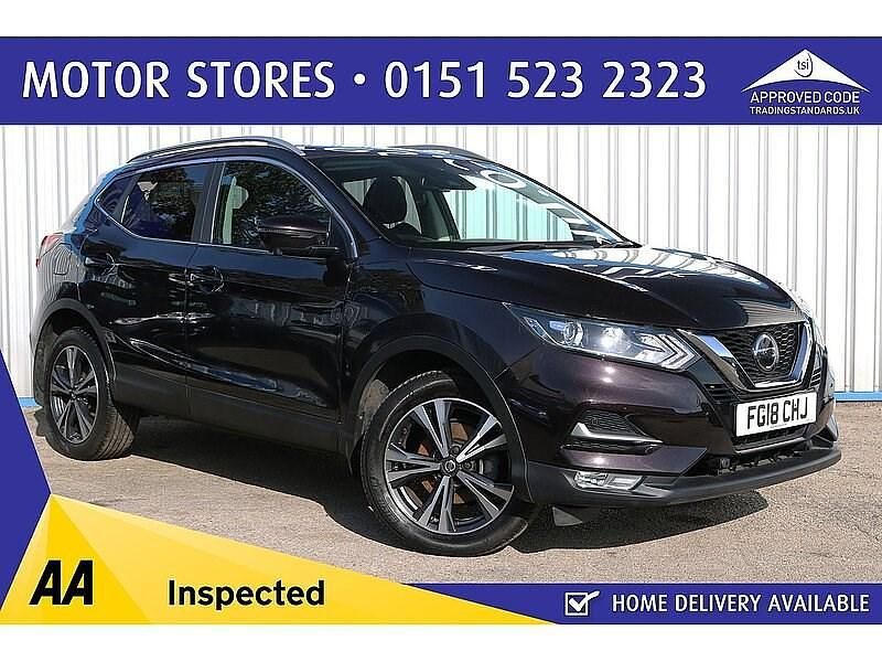 Black Used 2018 Nissan Qashqai N-Connecta SUV | £12,995 (Fair price) - Image 1/4