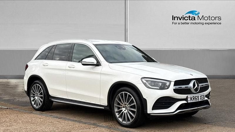 White Used 2019 Mercedes 220 AMG Line Premium Estate | £22,500 (Good price) - Image 1/4