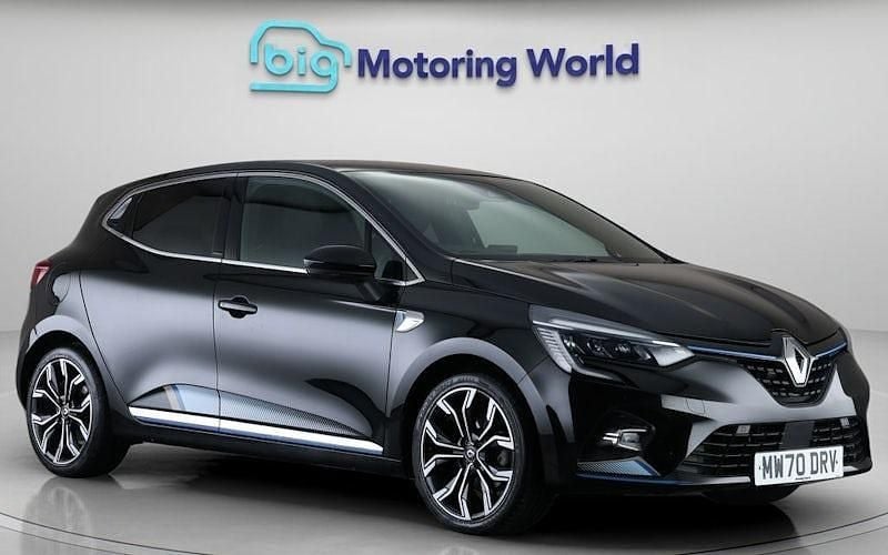 Used Renault Clio V 140 HP (102 kW) 2021 Black Hatchback