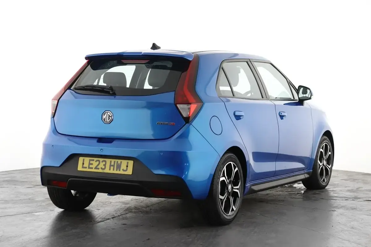 Used MG MG3 Exclusive 106 HP (77 kW) 2023 Blue Hatchback