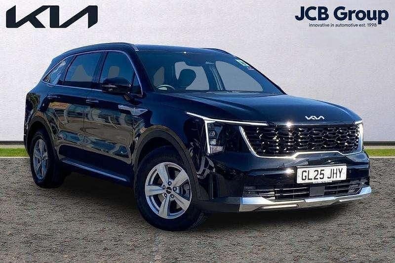 Black New 2025 Kia Sorento SUV | £40,995 (Fair price) - Image 1/4