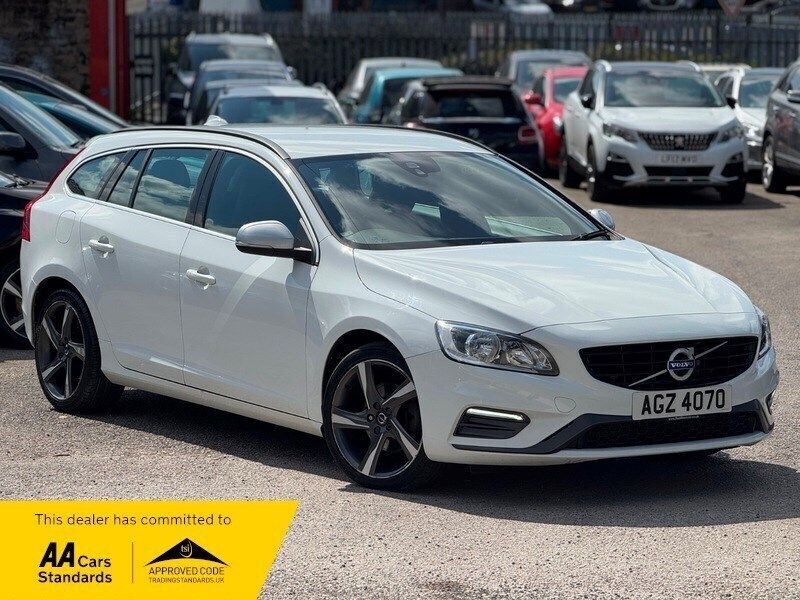 White Used 2015 Volvo V60 R-Design Estate | £7,699 (Fair price) - Image 1/4