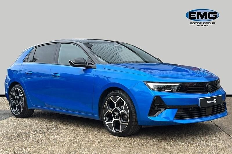Blue Used 2024 Vauxhall Astra Ultimate Hatchback | £19,649 (Fair price) - Image 1/1