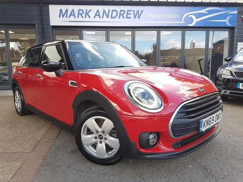 Red Used 2019 Mini Cooper D Clubman Classic Estate | £9,995 - Image 1/4