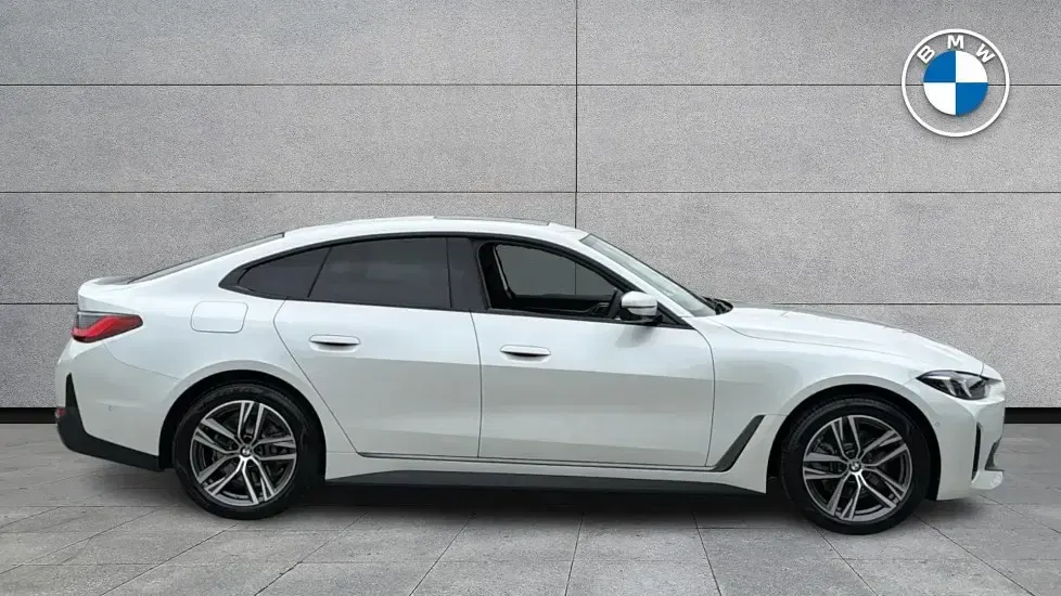 Used BMW i4 Sport Line 207 kW (282 HP) 2025 White Sedan