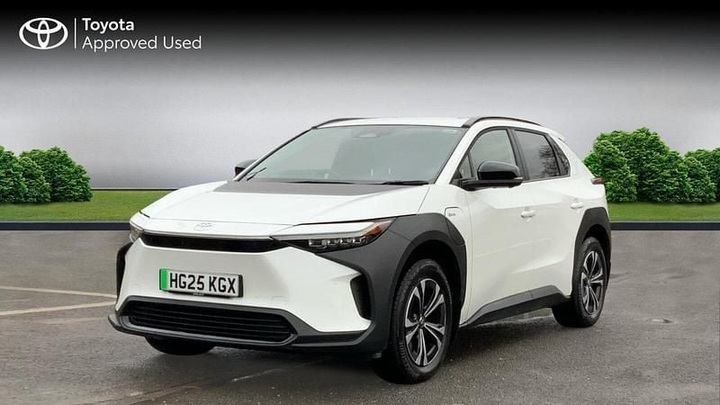 Used Toyota bZ4X 150 kW (204 HP) 2025 White SUV