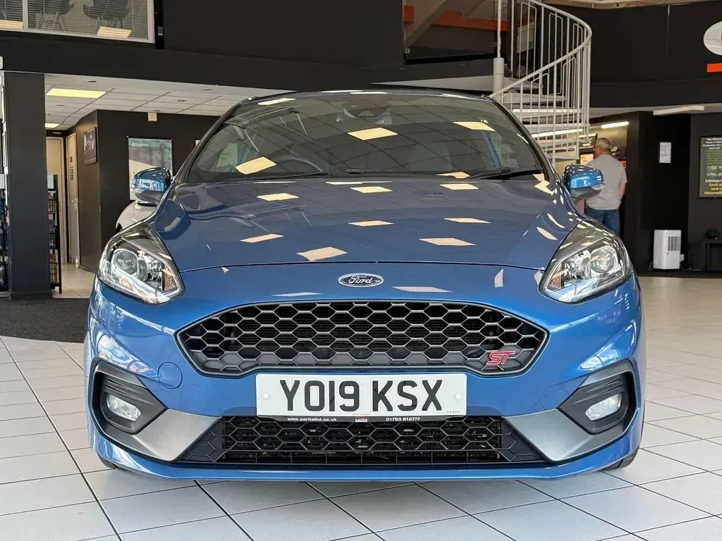 Used Ford Fiesta ST 200 HP (147 kW) 2019 Blue Hatchback