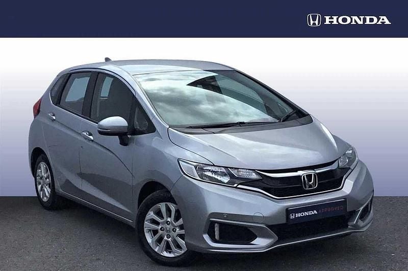 Lunar silver Used 2018 Honda Jazz SE Hatchback | £11,695 (Fair price) - Image 1/4