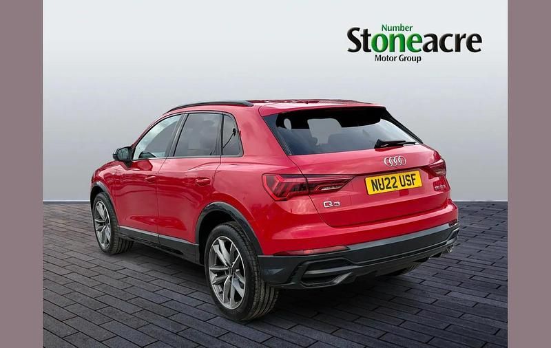 Used Audi Q3 Black Edition 150 HP (110 kW) 2022 Red SUV