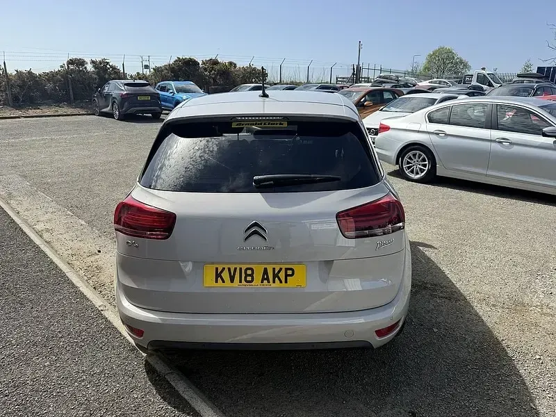 Usado Citroën C4 Picasso Feel 130 HP (95 kW) 2018 Bege Monovolume
