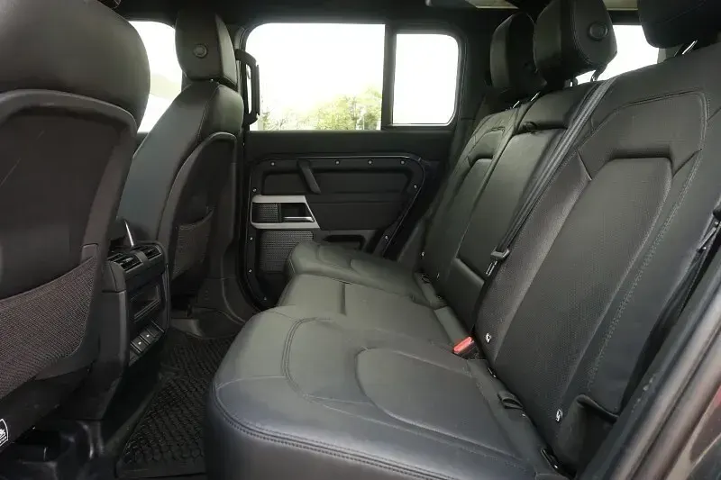 Used Land Rover Defender SE 2023 Grey SUV