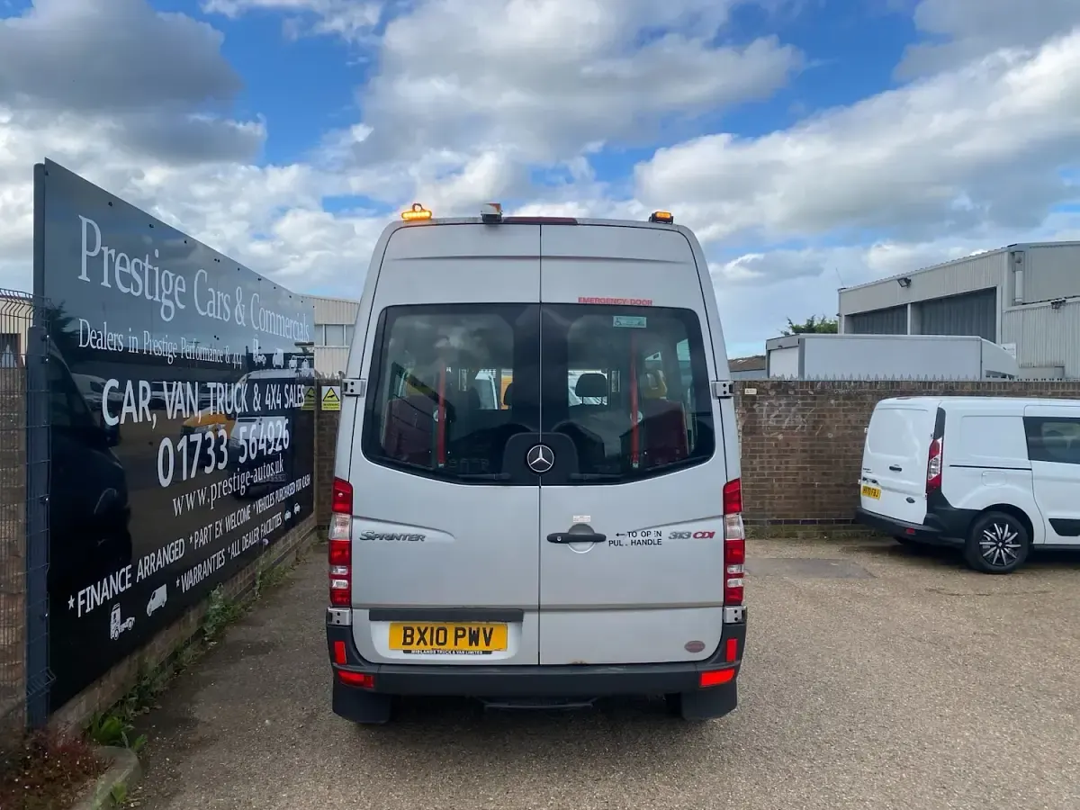 Used Mercedes Sprinter 130 HP (95 kW) 2010 Silver