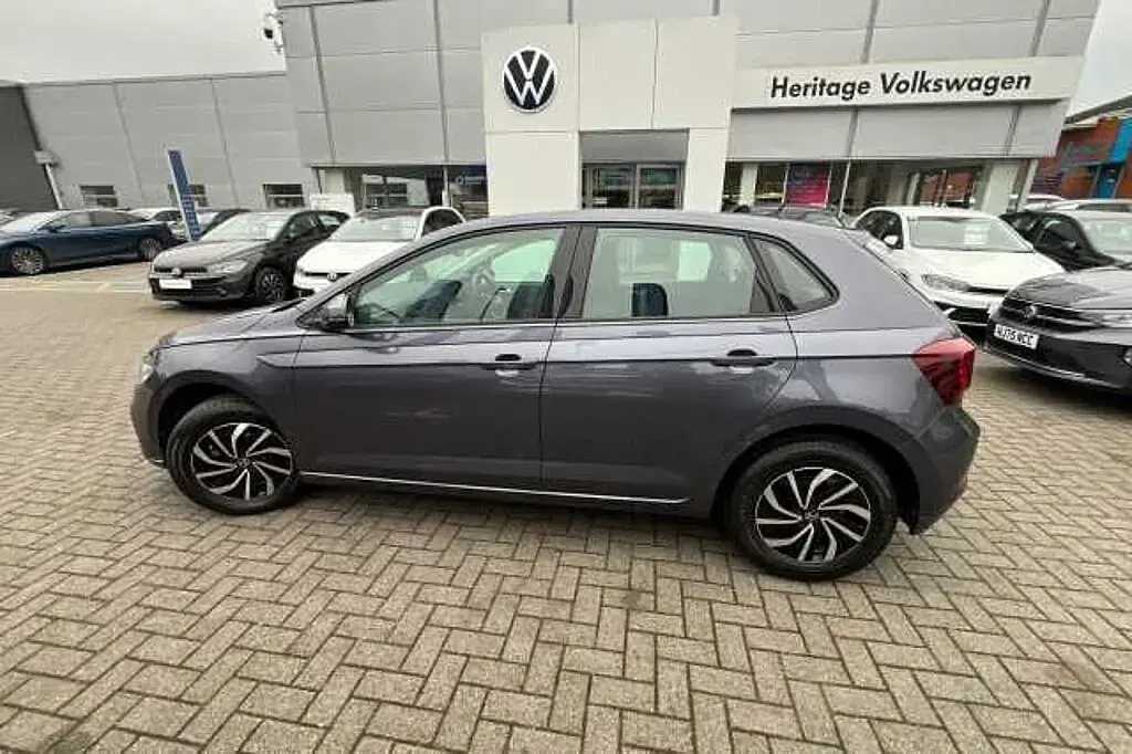 Used VW Polo 80 HP (58 kW) 2025 Hatchback