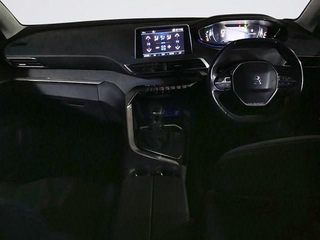 Used Peugeot 3008 Allure 130 HP (95 kW) 2019 Grey Hatchback