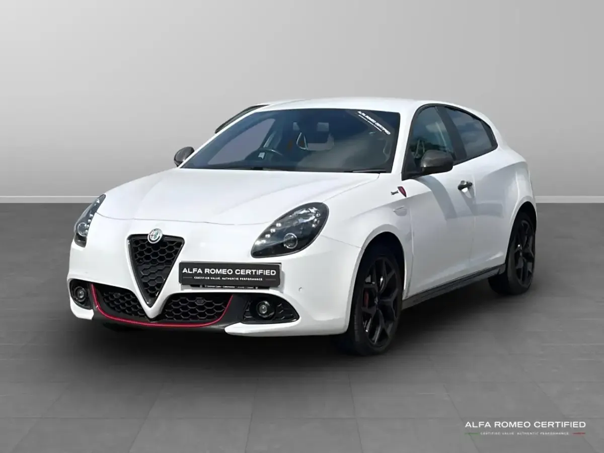 Used Alfa Romeo Giulietta Sprint 120 HP (88 kW) 2021 White Hatchback
