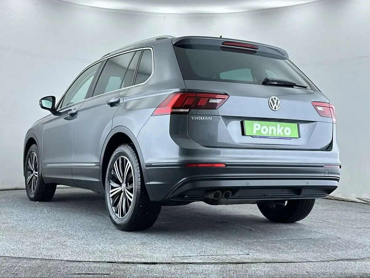Begagnad VW Tiguan SE 150 HK (110 kW) 2018 Grå SUV