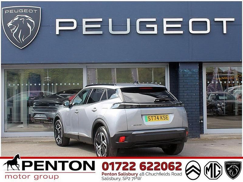 Used Peugeot e-2008 Allure 100 kW (136 HP) 2024 Grey SUV