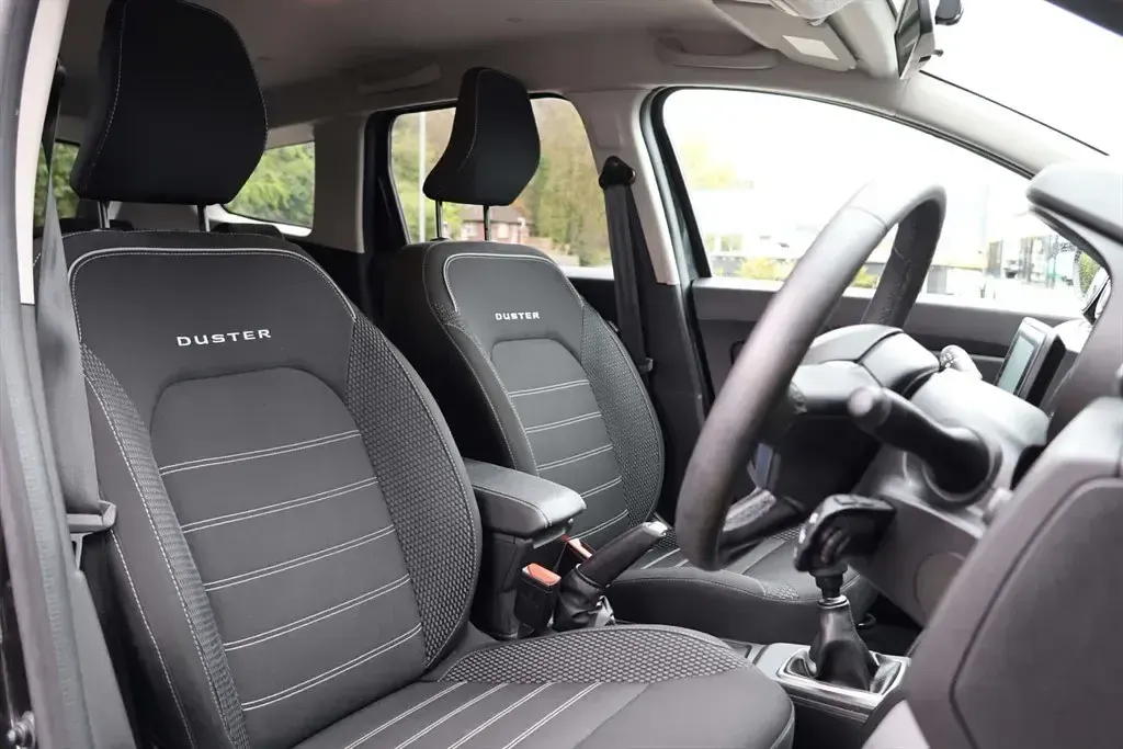Used Dacia Duster Prestige 100 HP (73 kW) 2022 Black SUV