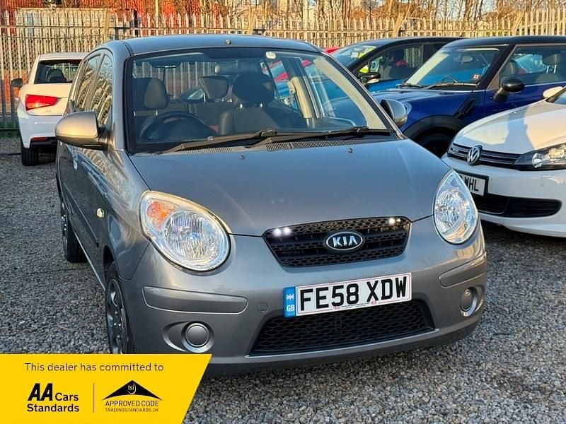Used Kia Picanto 64 HP (47 kW) 2008 Silver Hatchback