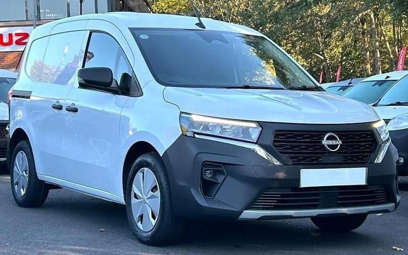 White New 2025 Nissan Townstar Acenta MPV | £16,282 (Super price) - Image 1/4