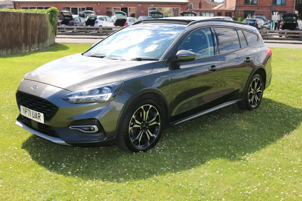Used Ford Focus Active X 155 HP (114 kW) 2021 Grey Estate