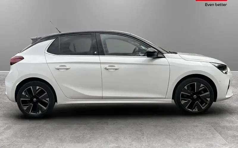 Second-hand Vauxhall Corsa-e Elite 100 kW (136 CP) 2020 Hatchback