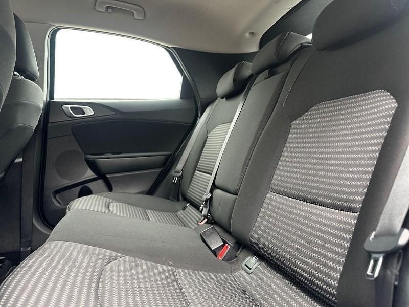 Used Kia XCeed 2023 Silver SUV