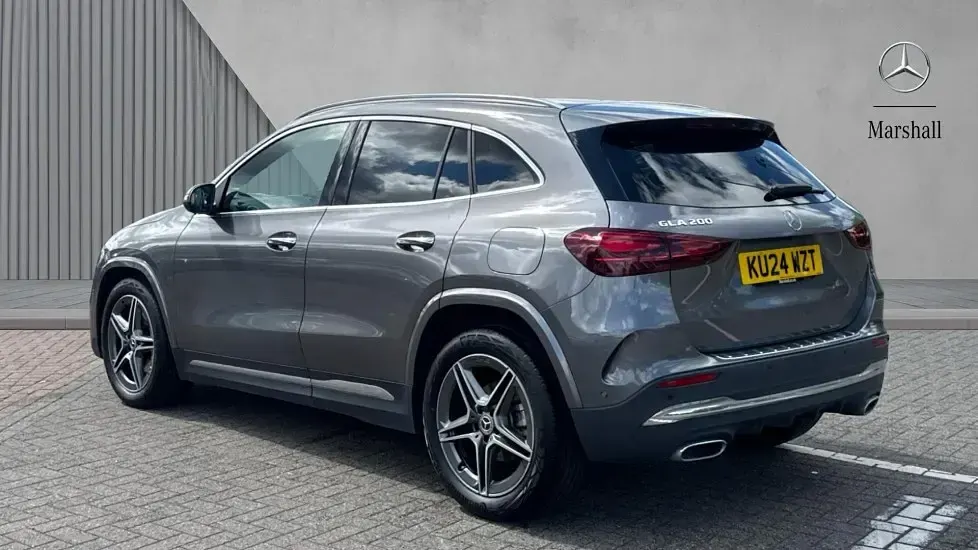 Used Mercedes GLA200 Executive 163 HP (119 kW) 2024 Grey SUV