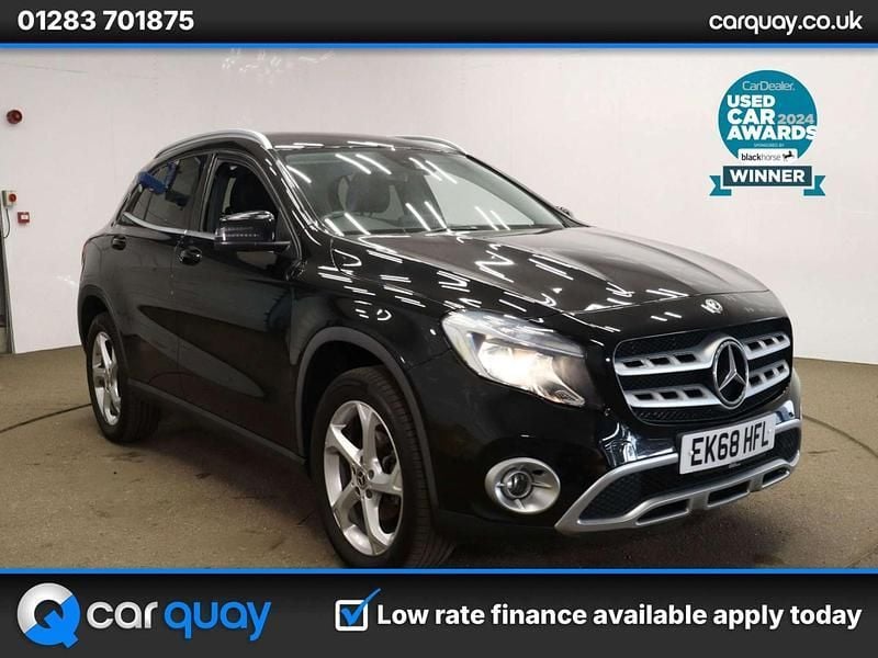 Black Used 2018 Mercedes GLA200 SUV | £12,295 (Good price) - Image 1/2