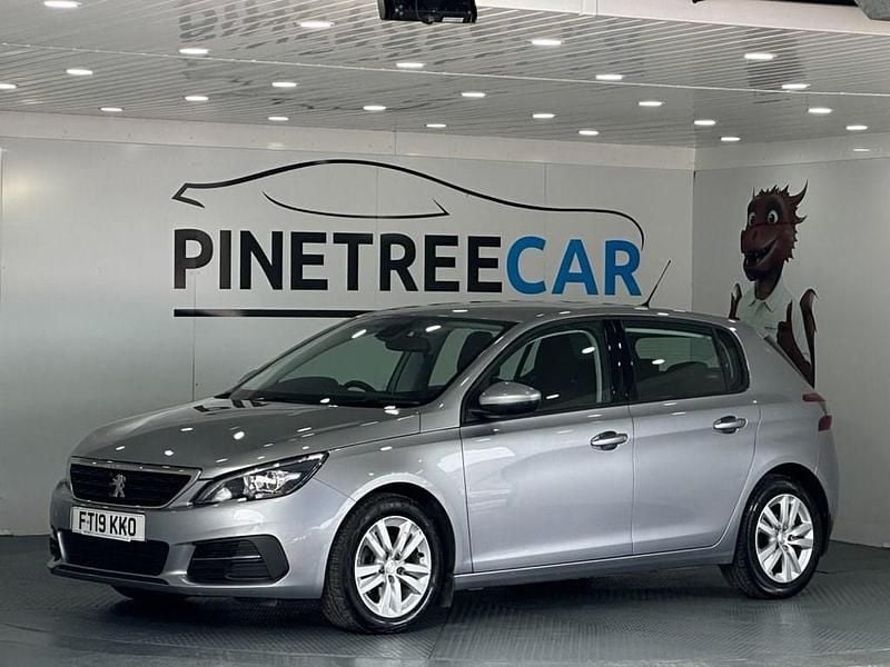 Usado Peugeot 308 Active 130 HP (95 kW) 2019 Cinzento Citadino