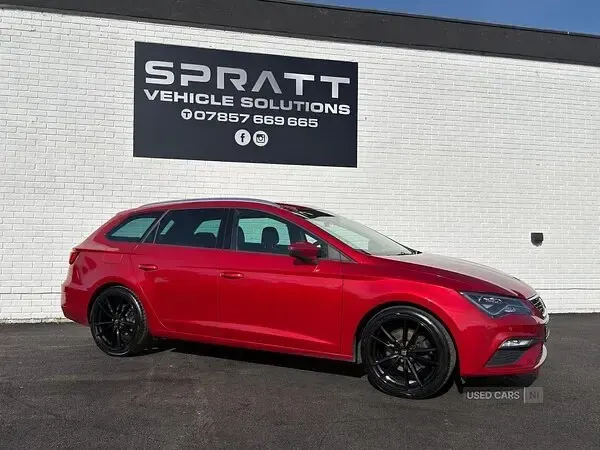Used Seat Leon FR 2017 Red Estate
