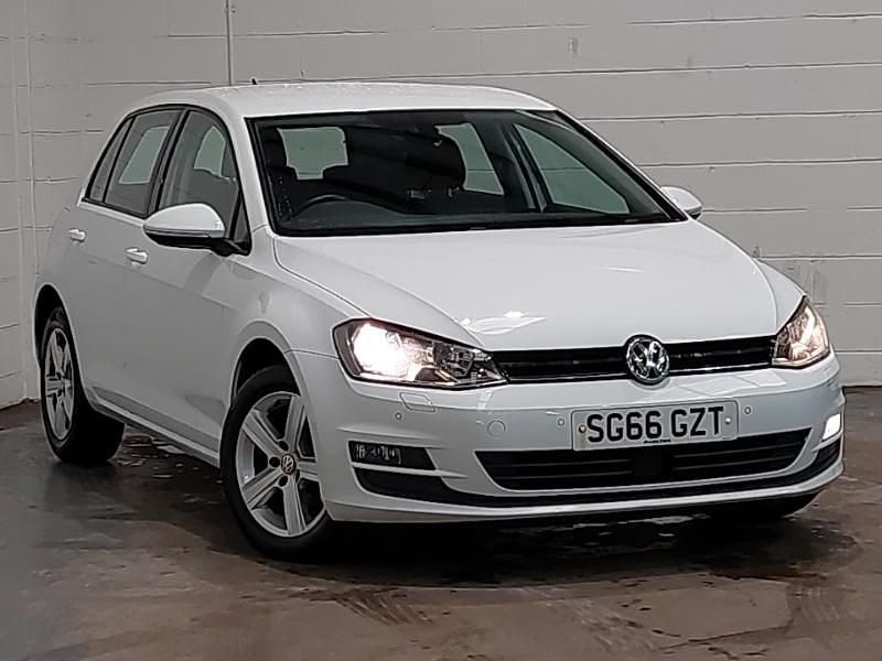 White Used 2016 VW Golf VII Edition Hatchback | £8,998 (Fair price) - Image 1/4